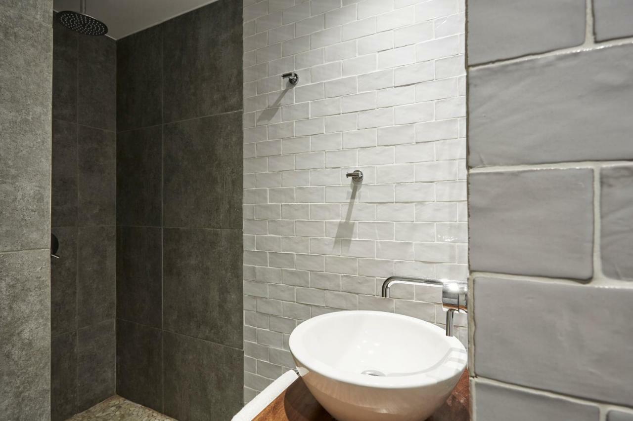 Cozy And Bright 2Bd Apartment In Kolonaki Athens Exterior photo